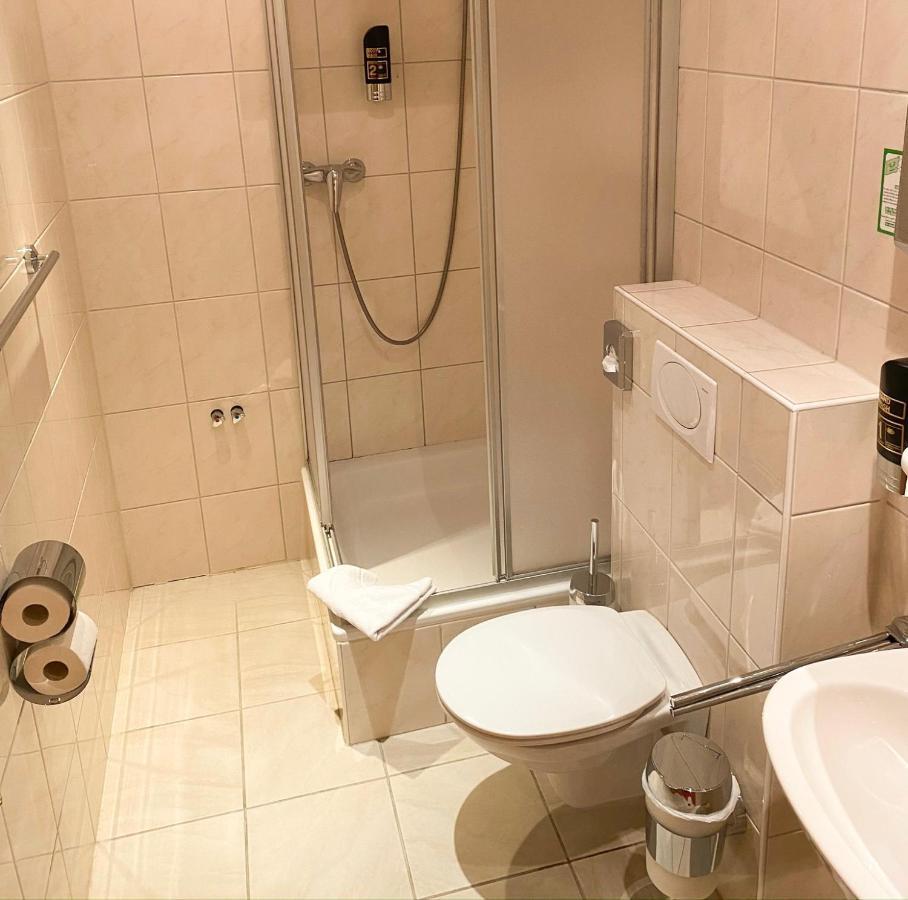 Hotel Friedenseiche Neukirchen-Vluyn Zewnętrze zdjęcie