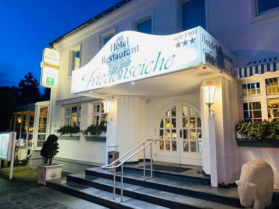 Hotel Friedenseiche Neukirchen-Vluyn Zewnętrze zdjęcie